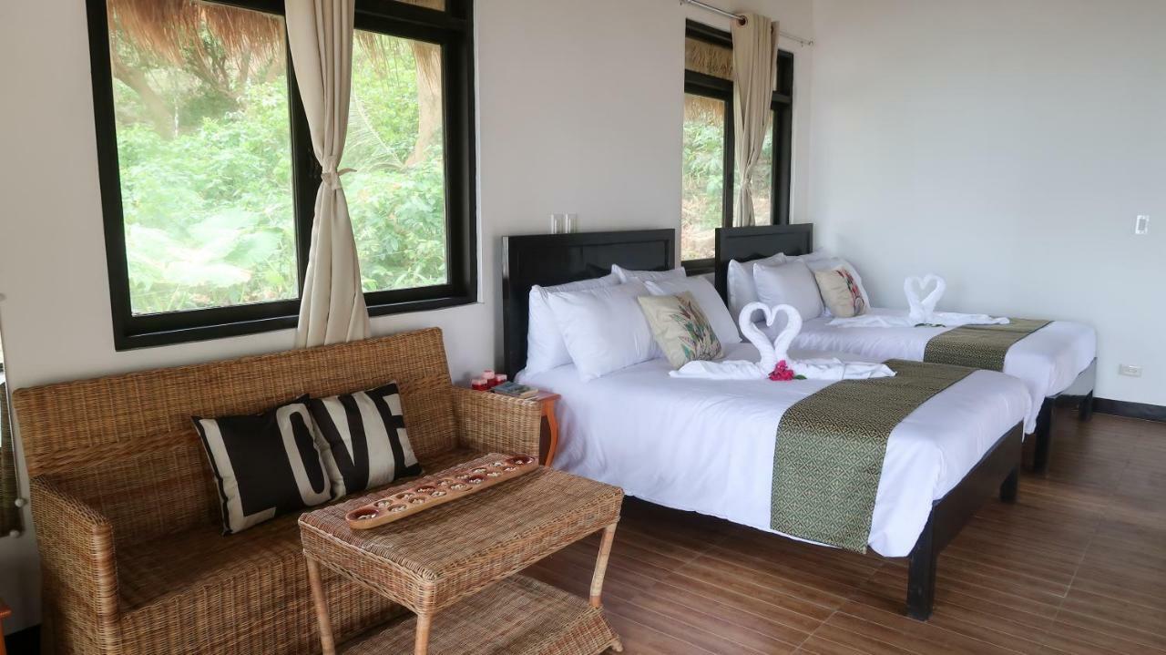 Moon Beach Villas El Nido Exterior photo